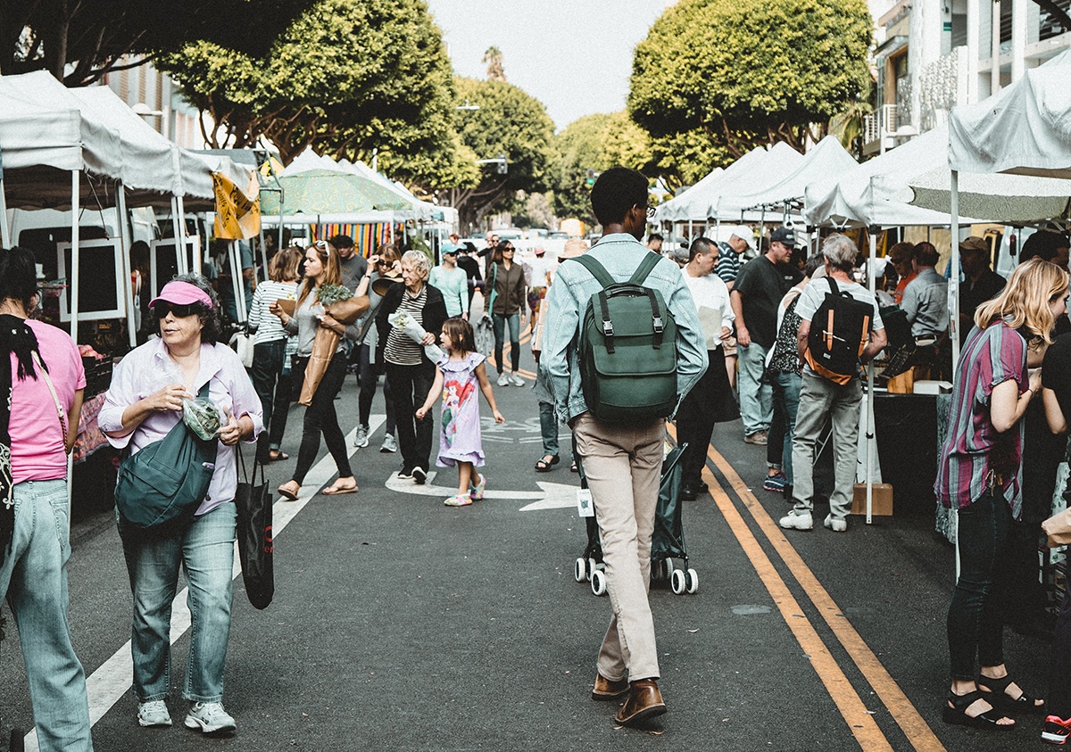 perusing-the-farmers-market-like-a-scientist